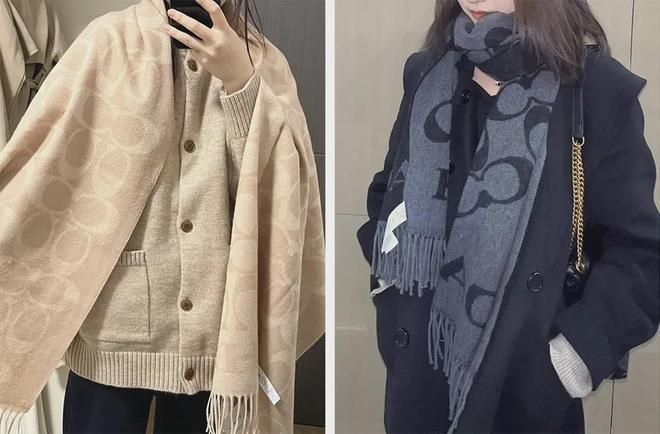 解锁高定时髦感COACH经典羊毛流苏围巾让你优雅入秋！